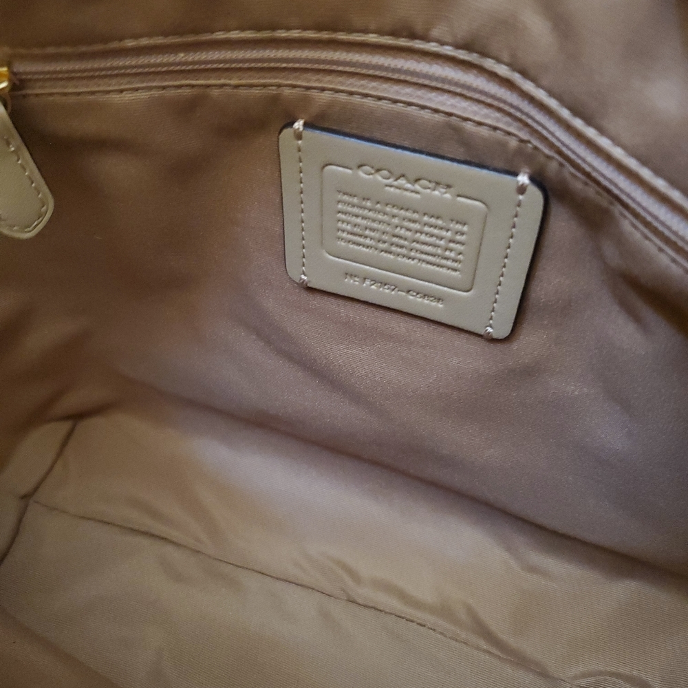 Coach  Prairie Satchel With Floral Print - Picture 10 of 15